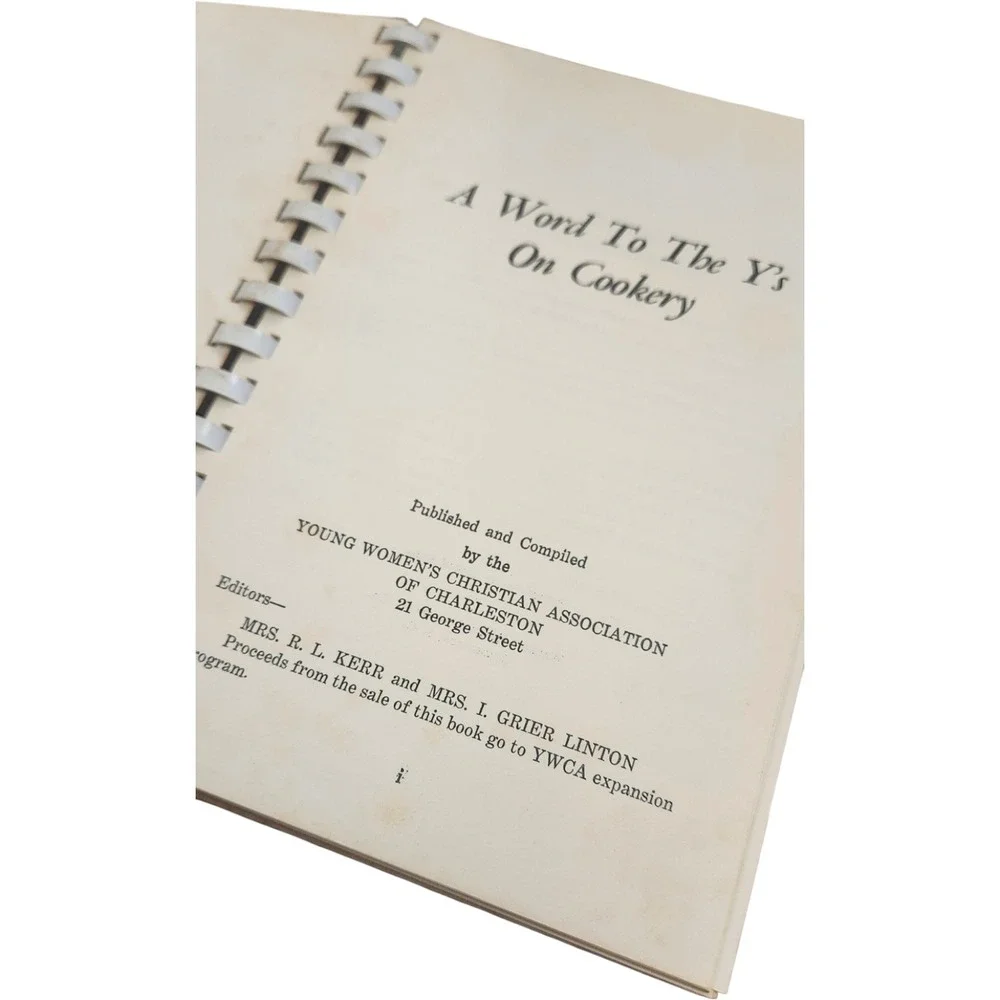 Vintage 1970 A Word To The Y's On Cookery YWCA Charleston SC Cookbook Owl Cover